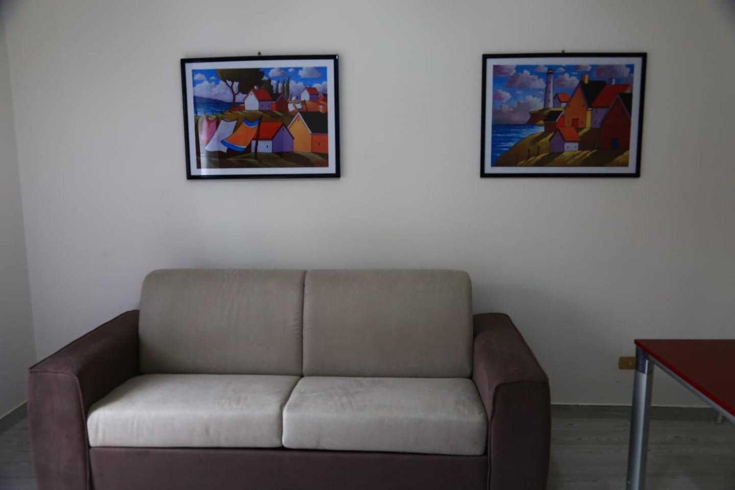 Home Mazzei Piazza Bilotti Cosenza Szoba fotó